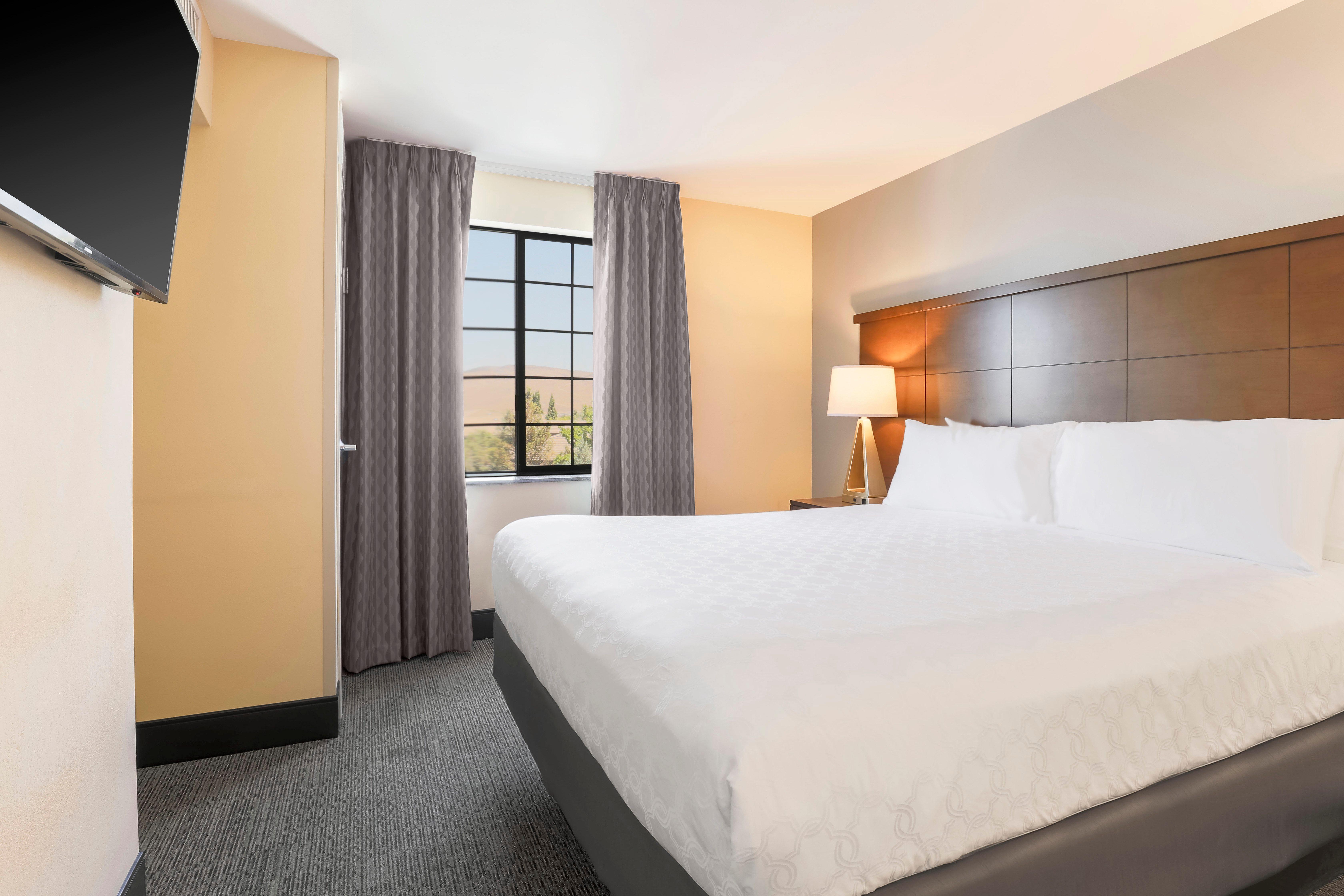 Staybridge Suites Reno Nevada By Ihg Exterior photo