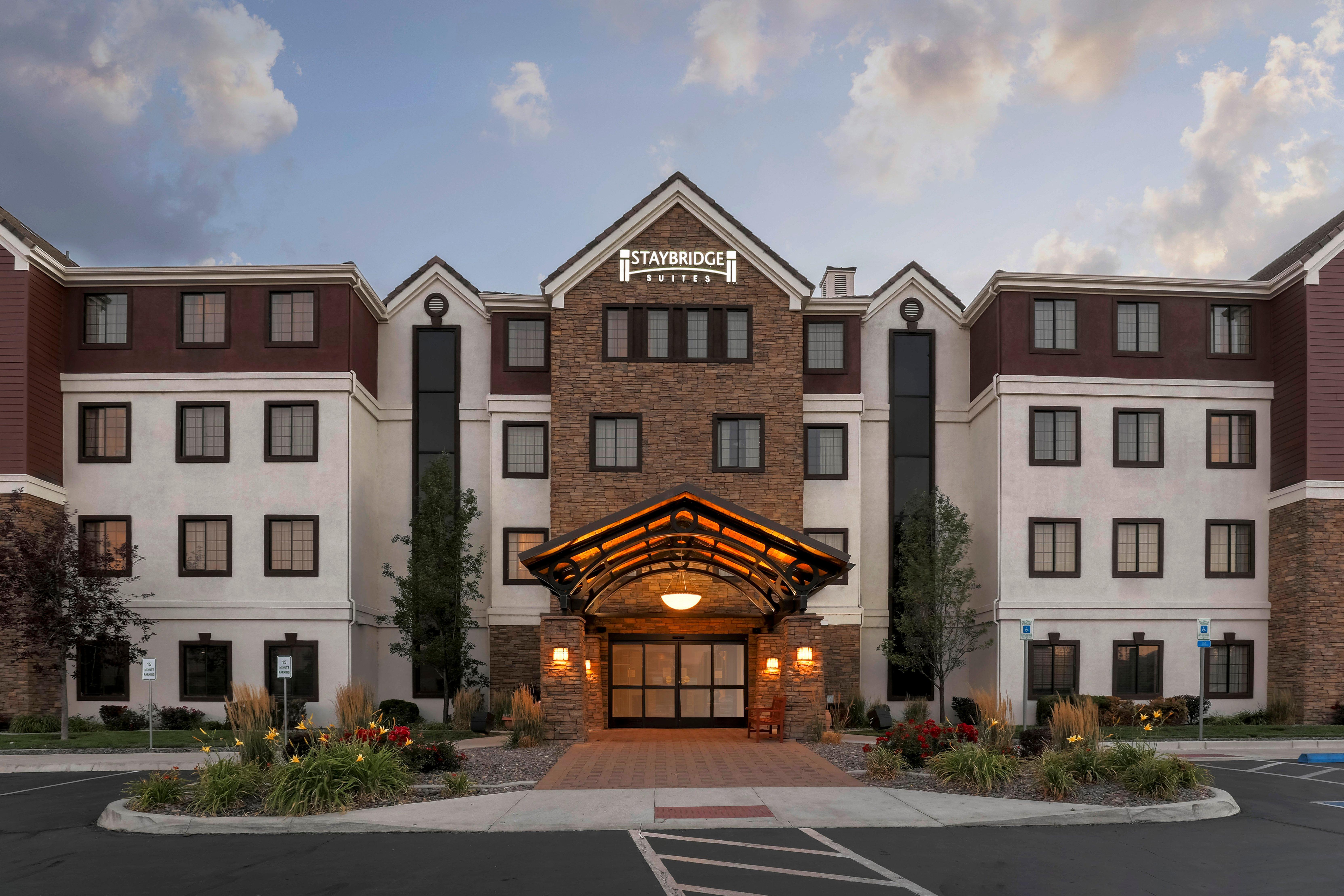 Staybridge Suites Reno Nevada By Ihg Exterior photo